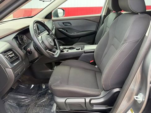 Used 2023 Nissan Rogue S image 21