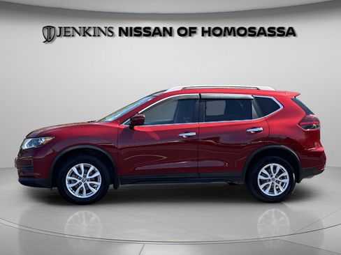 Certified 2019 Nissan Rogue SV image 9