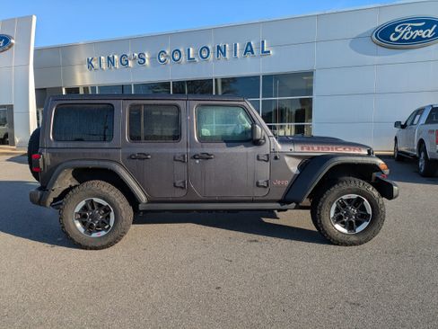 Used 2021 Jeep Wrangler Unlimited Rubicon image 2