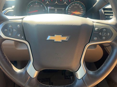 Used 2015 Chevrolet Tahoe LT AWD/4WD image 10