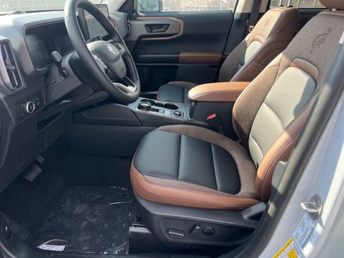 New 2026 Ford Bronco Sport Outer Banks w/ Outer Banks Tech Package+ AWD/4WD image 17