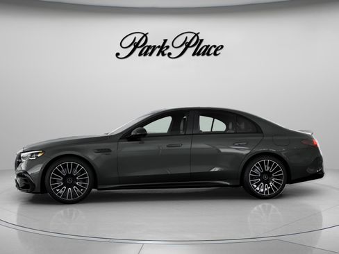 New 2026 Mercedes-Benz E 53 AMG e 4MATIC Sedan image 6