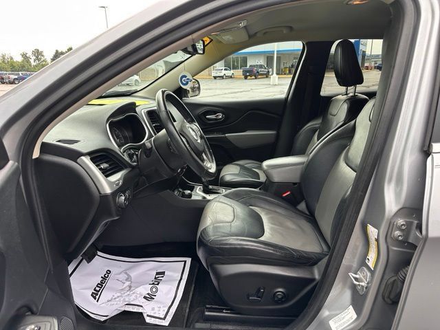 Used 2014 Jeep Cherokee Limited AWD/4WD image 11