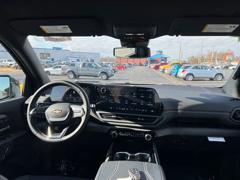 New 2026 Chevrolet Silverado EV LT w/ Plus Package image 20