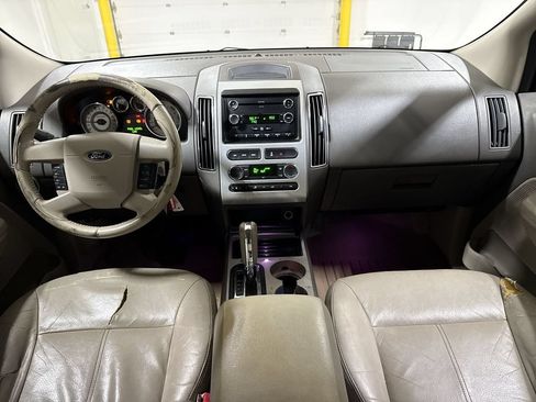 Used 2010 Ford Edge SEL FWD image 10