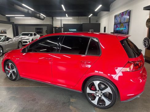Used 2017 Volkswagen GTI Autobahn FWD image 6