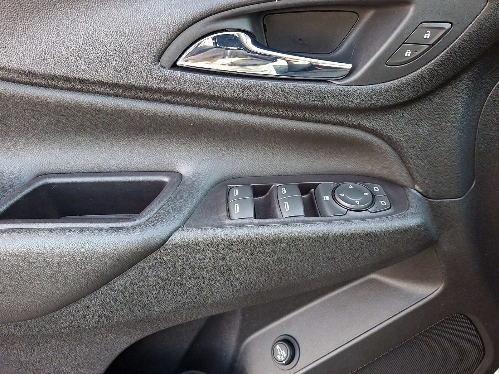 Used 2022 Chevrolet Equinox LT AWD/4WD image 12
