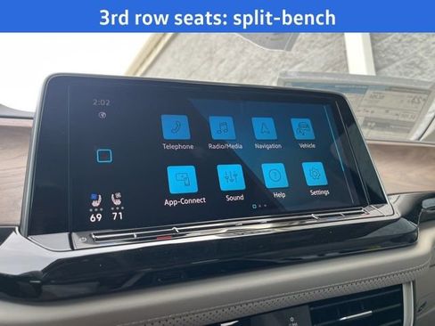 New 2026 Volkswagen Atlas SE image 17