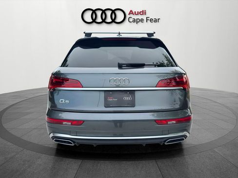 Used 2023 Audi Q5 e Premium w/ Convenience Package AWD/4WD image 4