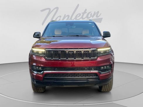 Used 2025 Jeep Grand Wagoneer Series III w/ Quick Order Packagew 28T AWD/4WD image 7