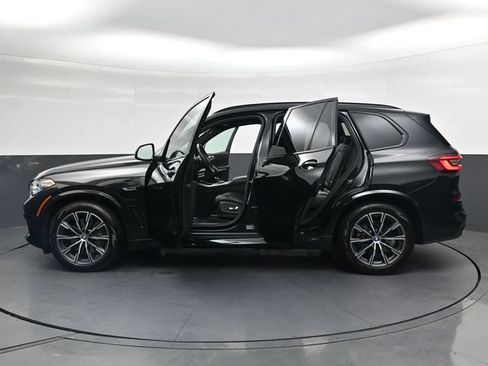 Used 2022 BMW X5 xDrive45e w/ M Sport Package AWD/4WD image 40