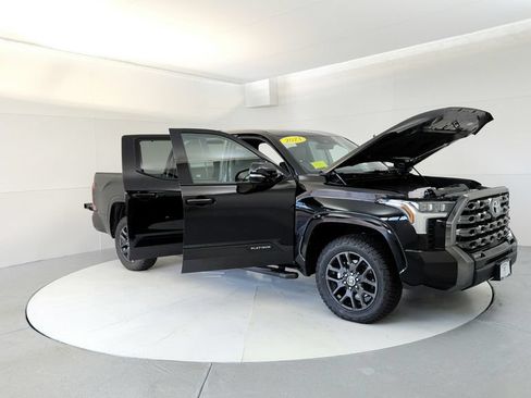 Used 2023 Toyota Tundra Platinum AWD/4WD image 12