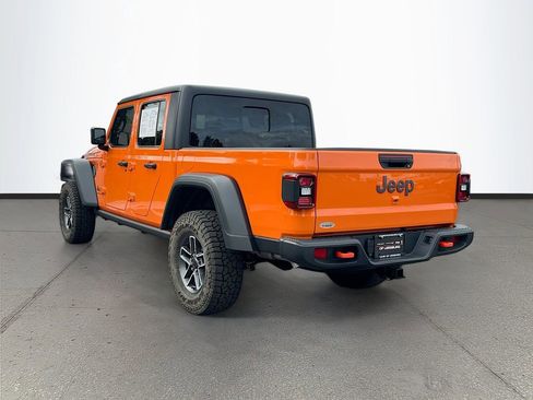 Certified 2025 Jeep Gladiator Mojave image 5