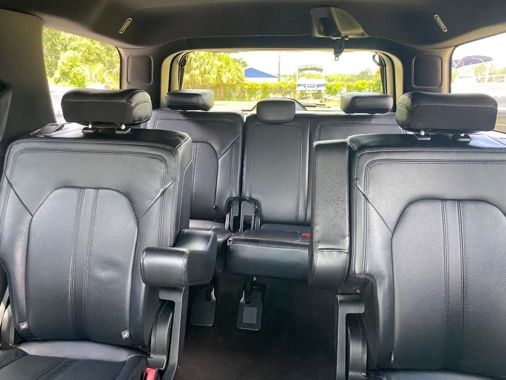 Used 2019 Ford Expedition Limited RWD image 34