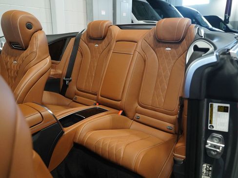 Used 2020 Mercedes-Benz S 560 Cabriolet image 19
