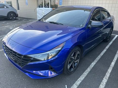 Used 2023 Hyundai Elantra SEL w/ Convenience Package FWD image 1