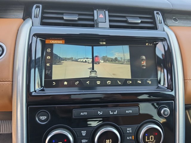 Used 2020 Land Rover Discovery HSE Luxury AWD/4WD image 13