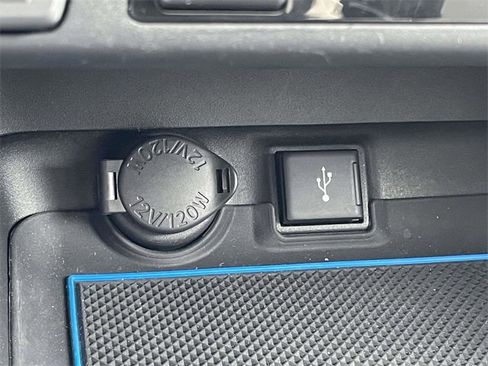 Used 2022 Toyota RAV4 XSE image 31