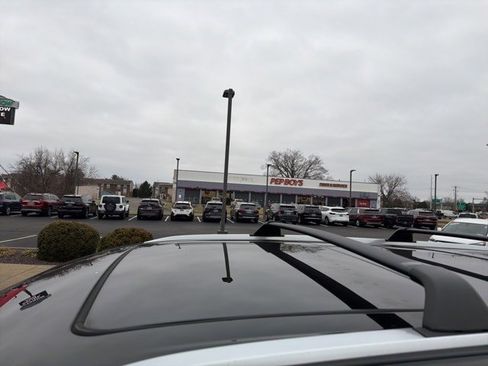 Used 2024 Toyota Grand Highlander Limited image 4