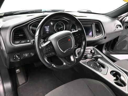 Used 2022 Dodge Challenger GT AWD/4WD image 15