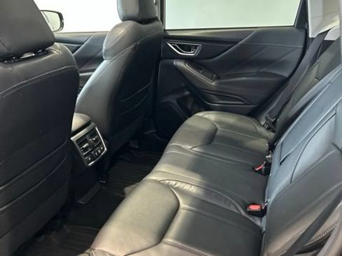 Used 2023 Subaru Forester Touring AWD/4WD image 15