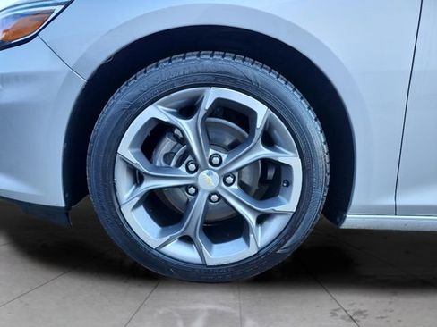 Used 2020 Chevrolet Malibu LT image 27