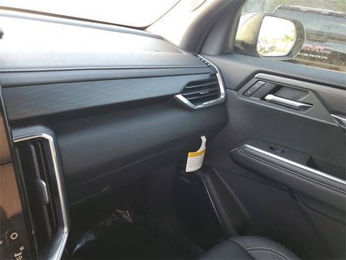 New 2025 GMC Acadia Elevation w/ Super Cruise Package image 25