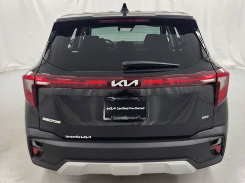 Used 2024 Kia Seltos LX AWD/4WD image 4