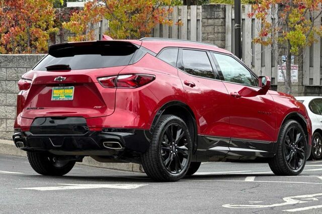 Used 2019 Chevrolet Blazer RS AWD/4WD image 4