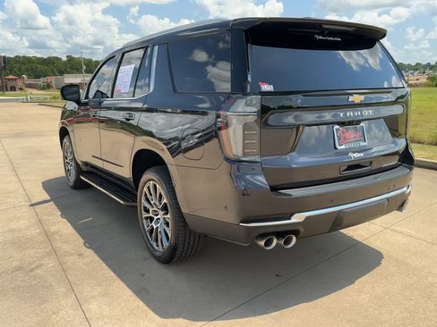 Used 2025 Chevrolet Tahoe Premier image 7
