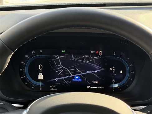 Used 2025 Volvo XC60 B5 Plus image 11