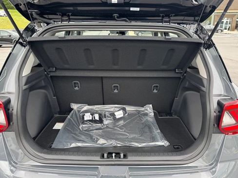 New 2026 Hyundai Venue SEL FWD image 22