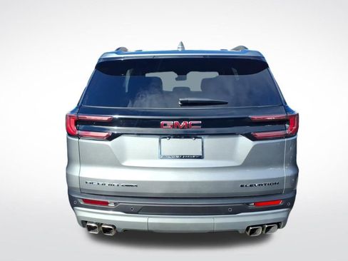 Used 2025 GMC Acadia Elevation AWD/4WD image 5