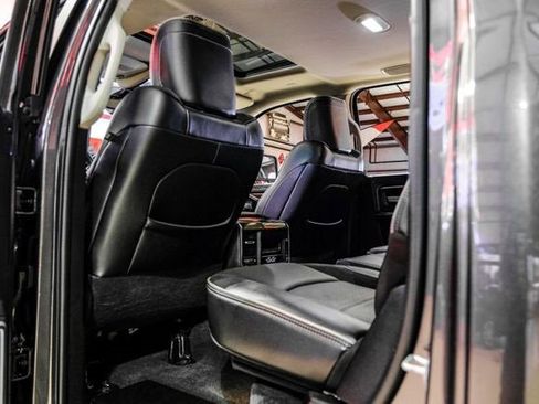 Used 2023 RAM 3500 Laramie image 39