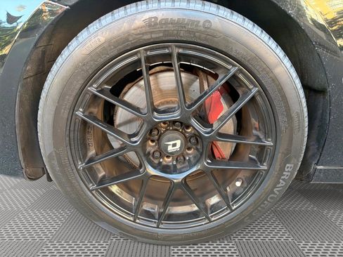 Used 2020 Mercedes-Benz E 350 Sedan w/ Premium Package image 19