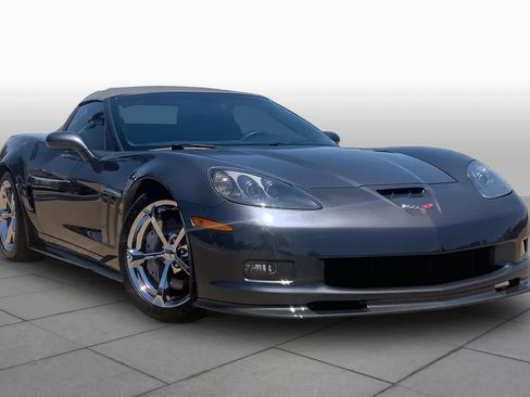 Used 2011 Chevrolet Corvette Grand Sport w/ Preferred Equipment Group RWD image 2