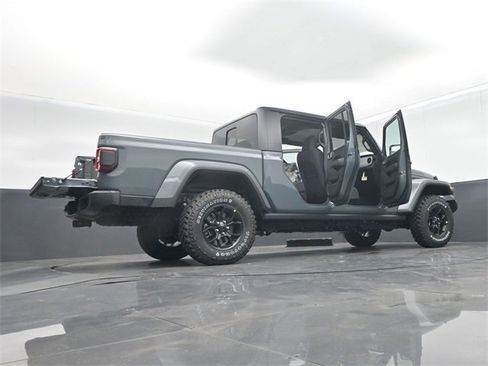 New 2026 Jeep Gladiator Willys image 71