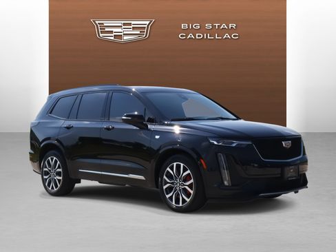 Certified 2024 Cadillac XT6 Sport w/ Technology Package image 7