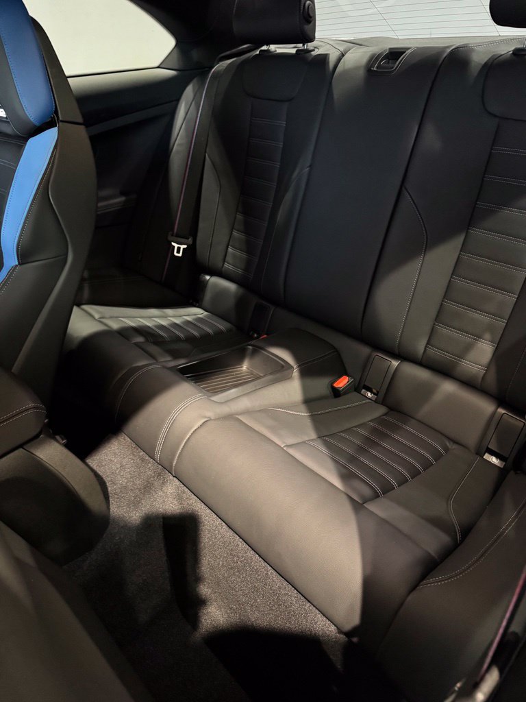 Used 2023 BMW M2 w/ Lighting Package RWD image 29
