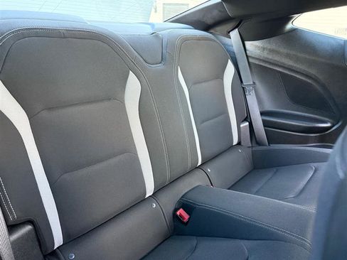 Used 2021 Chevrolet Camaro LT image 15