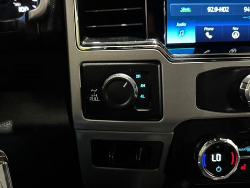 Used 2022 Ford F250 Lariat w/ Chrome Package AWD/4WD image 25