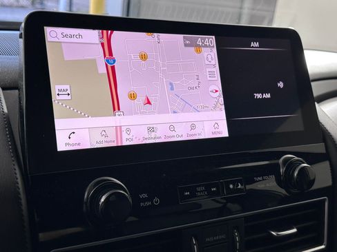 Used 2022 Nissan Armada SL w/ Midnight Edition Package image 27