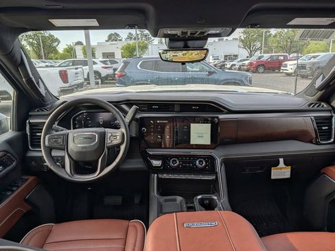 New 2026 GMC Sierra 2500 Denali Ultimate image 8