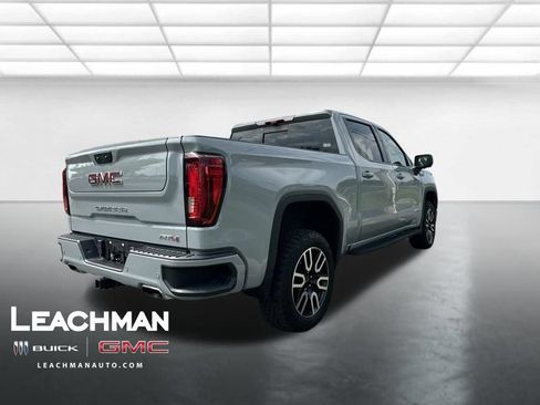 Used 2024 GMC Sierra 1500 AT4 w/ Technology Package AWD/4WD image 6
