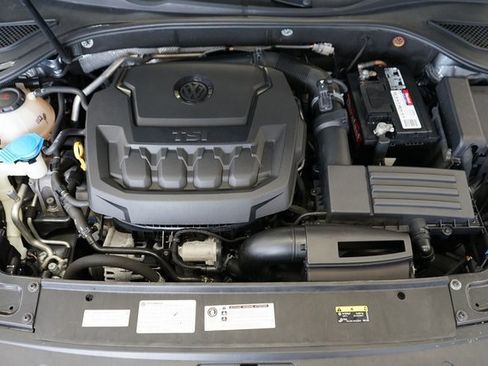 Used 2018 Volkswagen Passat 2.0T SE image 49