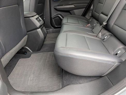 New 2026 Chevrolet Equinox EV LT image 16