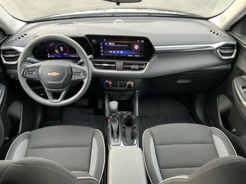 Used 2024 Chevrolet TrailBlazer LS w/ LS Convenience Package image 48