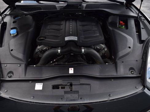 Used 2017 Porsche Cayenne GTS AWD/4WD image 97
