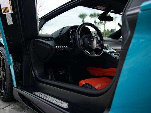 Used 2012 Lamborghini Aventador LP 700-4 AWD/4WD image 37