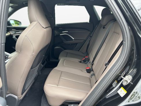 Certified 2025 Audi Q5 Premium w/ Premium Plus AWD/4WD image 13